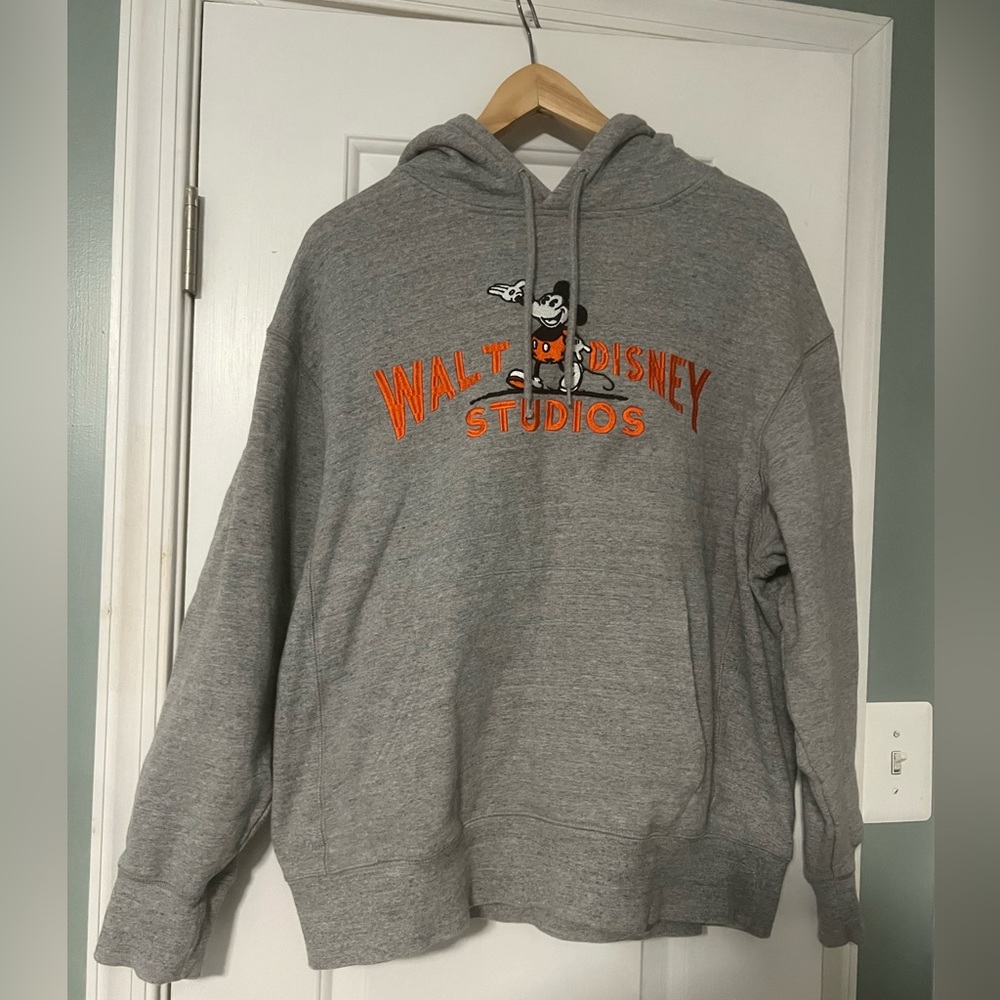 Walt Disney Studios hooded sweatshirt hoodie size L Disney 100